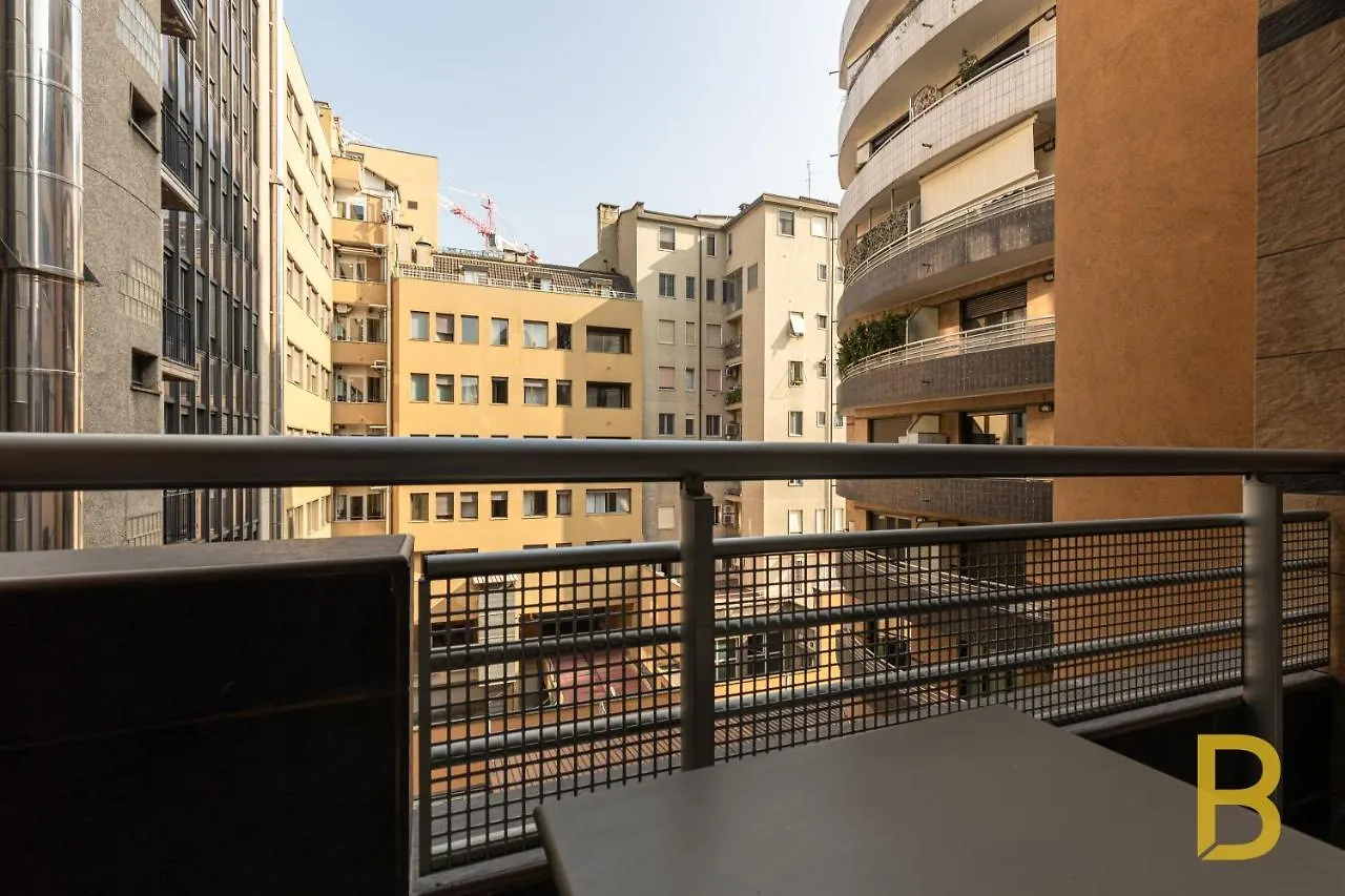 Beplace Apartments In Repubblica Milano
