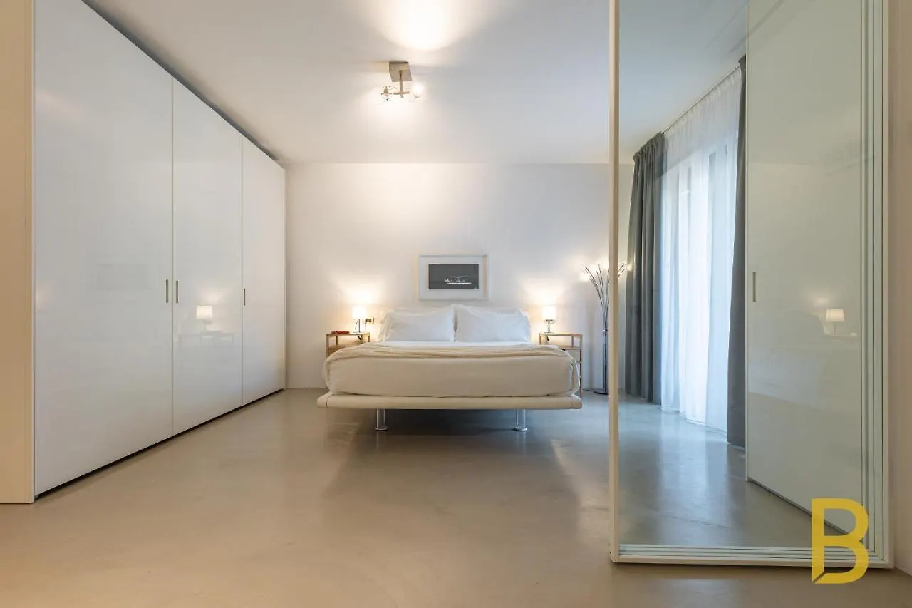 Beplace Apartments In Repubblica Milano Italia